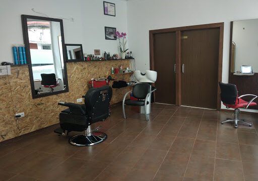 Peluquería La Barbería De Lara – Oliva