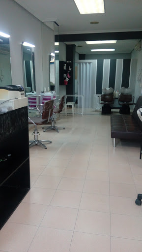 Infiniti Peluqueria Unisex en Palencia