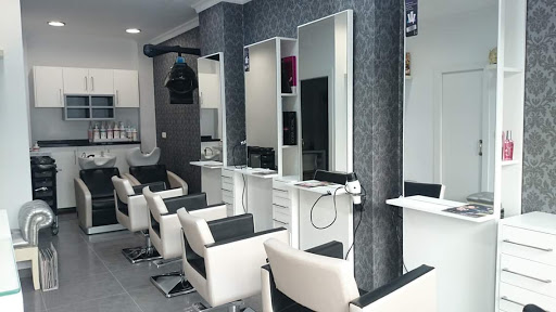 Salón de Belleza MM. Peluquería - Estética en Castell de ferro