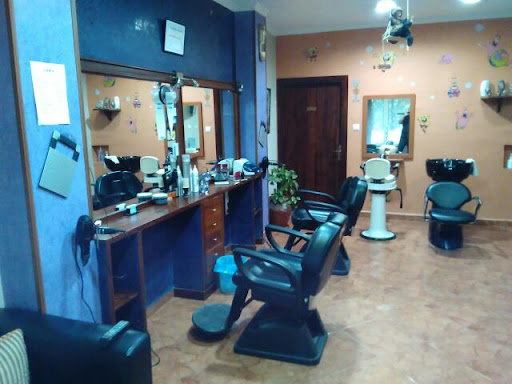 Peluquería Esteban en Morón de la Frontera