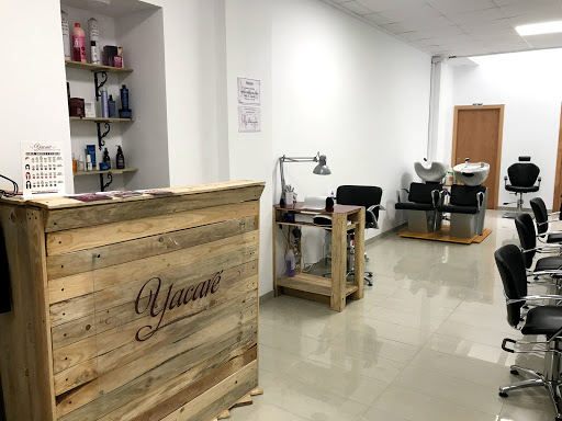 Yacaré peluquería y salón de belleza mujer & hombre en Villarreal