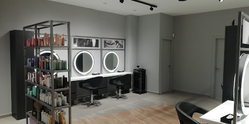 Salón LLONGUERAS Sabadell - Peluquería en Sabadell