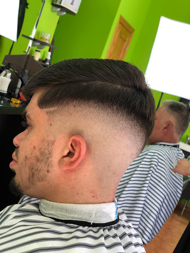 Peluquería Hassani en Mazarrón