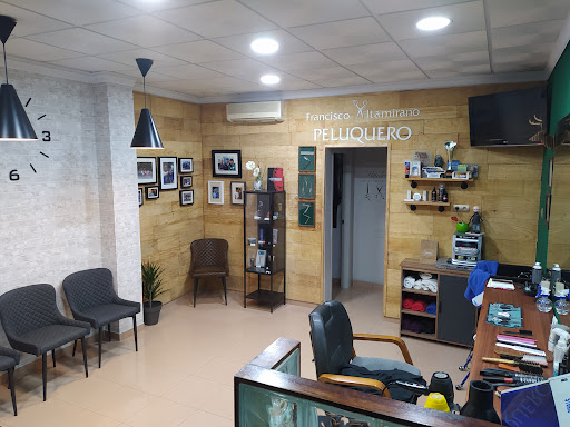Peluquería Francisco Altamirano en Vejer de la Frontera