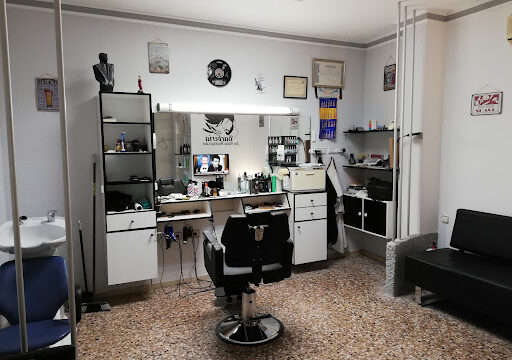 Jose Antonio Mansergas Esteve / Estilisme d’homens – Alzira