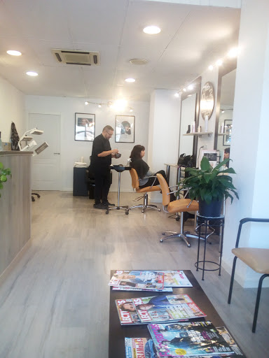 Perruqueria Triangle en Reus