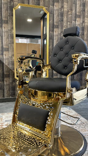 MILANO Barbería Burgos en Burgos