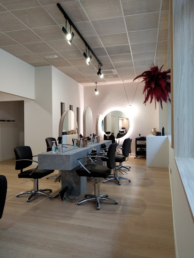 Peluquería Unisex Branco E Negro en Arteixo