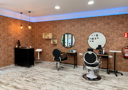 Estilistas CUT (Barbershop y Peluquería) – L’Hospitalet de Llobregat
