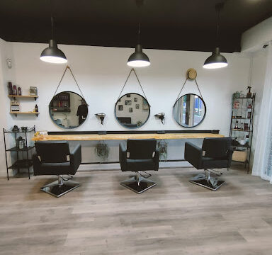 Perruqueria 9 canvi – Igualada