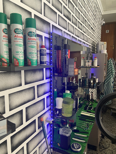 Abdelawi barber shop en Jódar