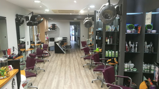 Perruqueria Anna Maria en Artés