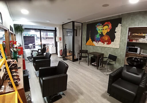 Let Your Hair Down barbershop – Sitges