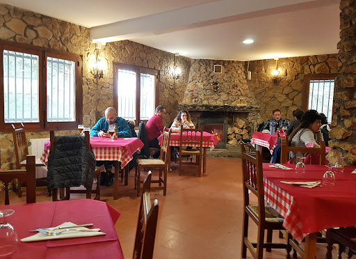 BAR-RESTAURANTE LA TEJERA. en Vega del Codorno