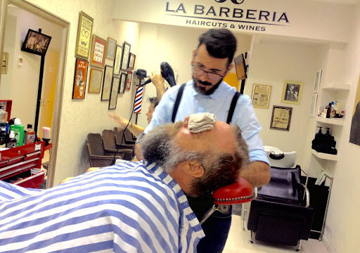 La Barberia Haircuts & Wines – Palma