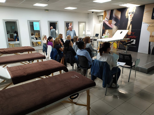 ML Cosmetics en Ansoáin