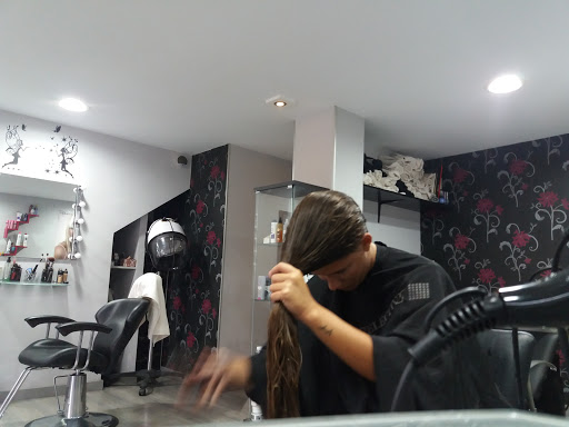 Rakel Peluquería y estética en Oviedo