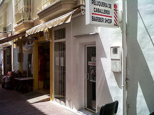 Peluquería de Caballeros. Barber Shop en Nerja