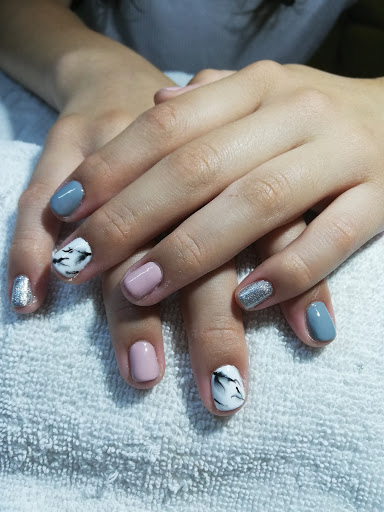 Estética Sandra. en Herencia