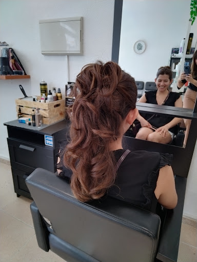 Toñi Aguilar Estilista en Córdoba