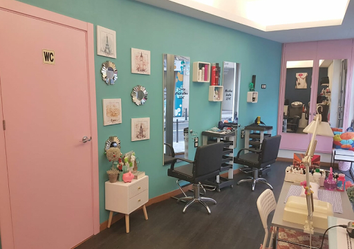 Luh María Peluqueria y estética – Valencia