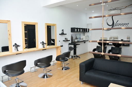 Glamm Estilistas peluquería saludable en Nuevo Baztán