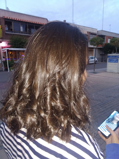 Jenifer Peluqueros en Laguna de Duero