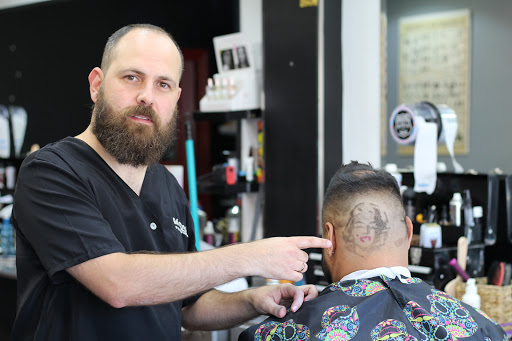 MONCHO PELUQUEROS en Almería