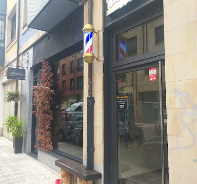 THE HONEY CLUB – Villaviciosa