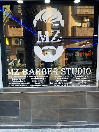 MZ BARBER STUDIO en Catral