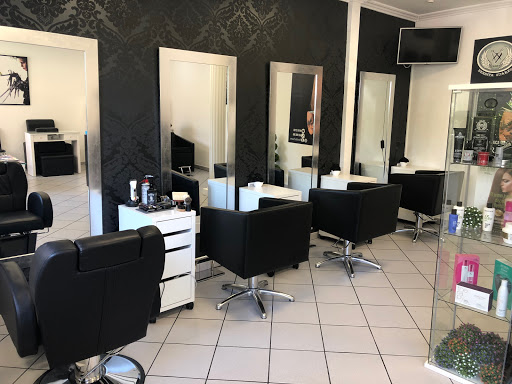 Peluqueria & Barberia Bendita Suarez en Móstoles
