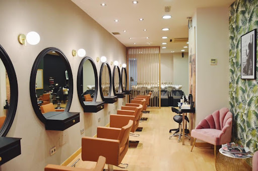 BE BEAUTY PELUQUEROS en Vitoria-Gasteiz