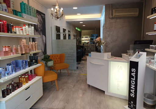 PERRUQUERIA SANGLAS – Vic