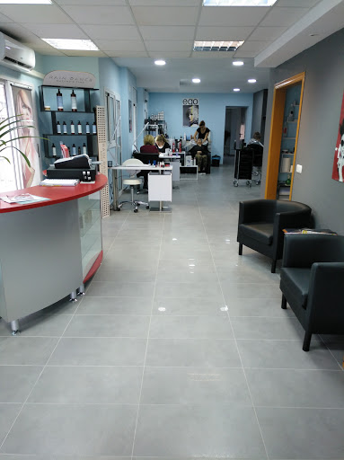 Salon de Belleza Velis en Segur de Calafell