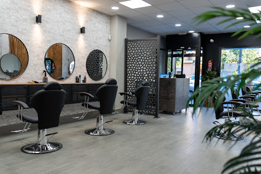 Classic Peluquería Caballero & Niños en Bormujos