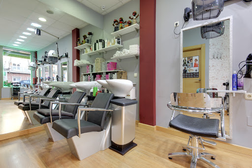 Cency Peluqueros - Peluquería Unisex en Salamanca