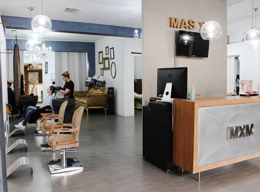 Mas x menos estilistas en Campos