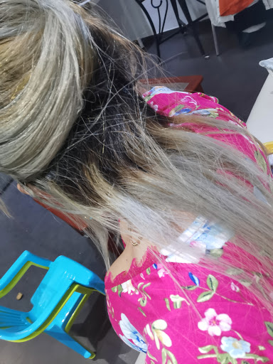CutMe Perruquers en El Prat de Llobregat