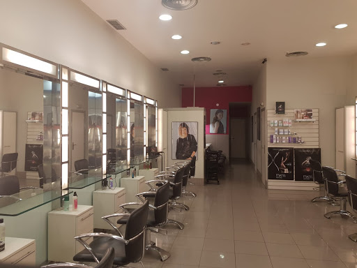 peluqueria Y Belleza en Trasona