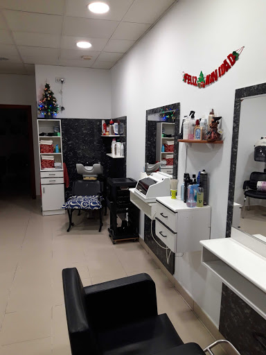 Peluquería y estética MARY en Morales del Vino