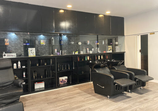 Barber Bel – Banyoles