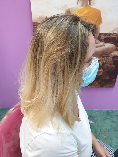 Salon Atipic Esther Benitez en Barrial