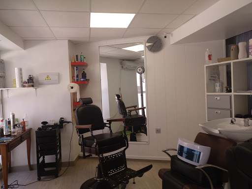 Peluquería de Caballeros la serreta en Cartagena