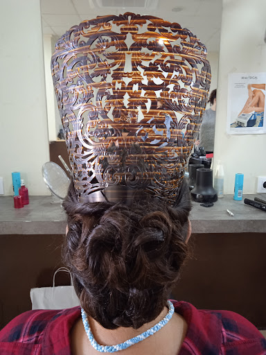 Lozano Peluquería Y Estética en Gata de Gorgos