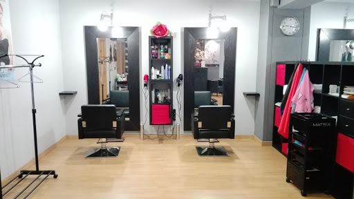 NOU ESTIL Perruqueria Unisex – Picassent