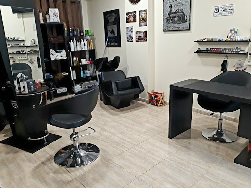 Kiara barberia & estetica en L