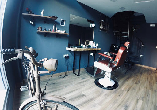 Ramón Flores Barbería – Cáceres‎