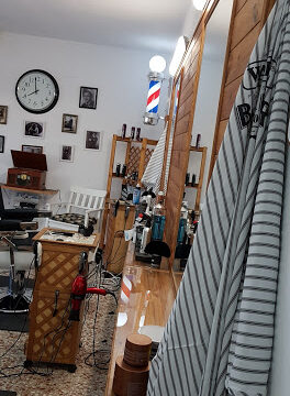 Peluqueria de Caballeros Barbero Viejo – Minas de Ríotinto