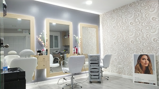Peluquería y estética Luz – Torrecillas de la Tiesa