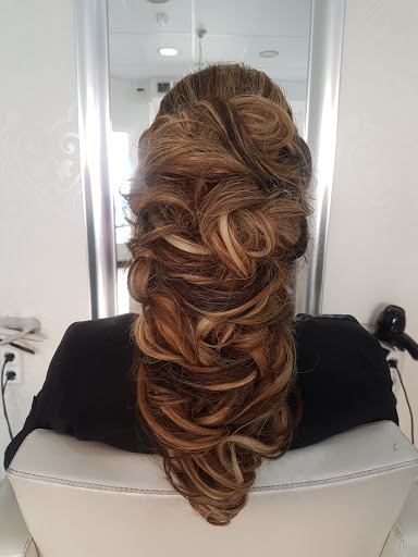 Helen Estilistas en Valdemoro